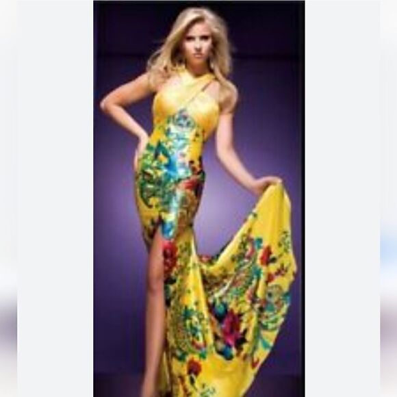 Tony Bowls Paris Cross Bodice Gown - Picture 15 of 15